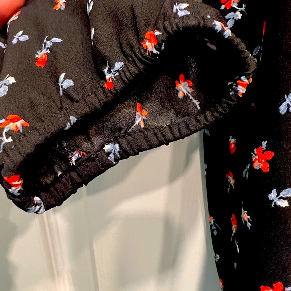 Gap Blouse - Picture 2 of 6